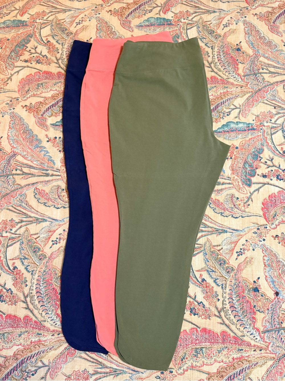 Trio of Wonderly Womens 3x ankle dolphin hem  tapered leg knit pants. Fun colors